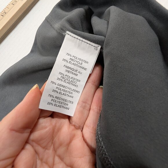 VUORI Women's Washed Studio Legging Size L In Washed Charcoal Style VW472 - Picture 7 of 10